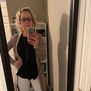 Meet your Posher, Marissa